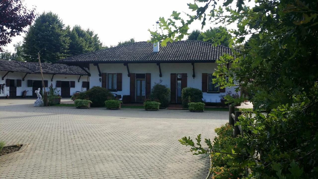 Scuderia 100 Pertiche Villa Villanterio Dış mekan fotoğraf