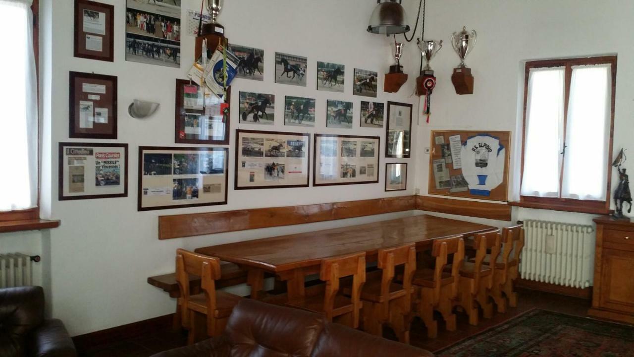 Scuderia 100 Pertiche Villa Villanterio Dış mekan fotoğraf